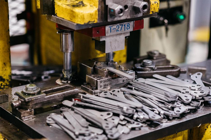 Online Sheet Metal Fabrication Services