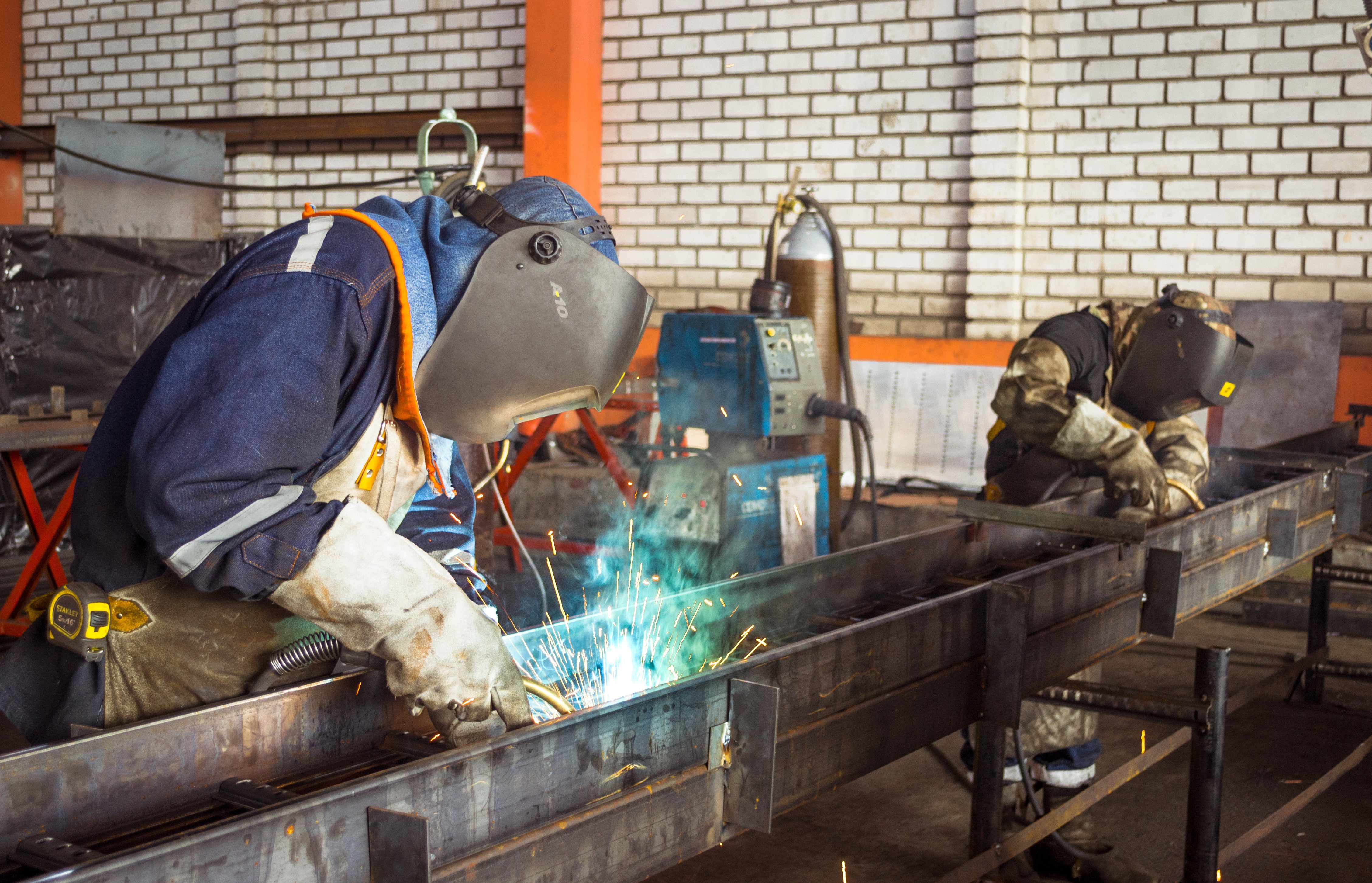 Sourcing Custom Metal Fabrication from China: RFQ to Delivery