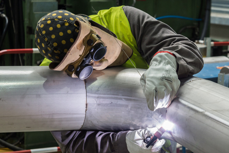 welder-481510_1280.jpg